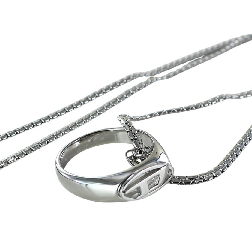 【美品】DIESEL ディーゼル　リングトップネックレス 箱付 シルバー　メンズ ディーゼル ペアネックレス リングトップ シルバー ステンレス