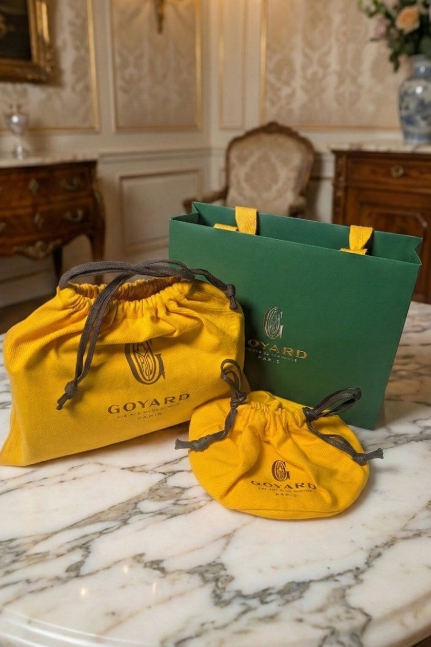 ゴヤール　ヴァレンヌポーチウォレット 正規品 専用保存袋・ショッパー付】GOYARD ゴヤール ヴァレンヌポーチ