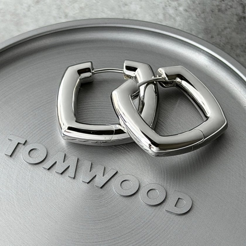 TOMWOOD シルバー ピアス925銀ツヤあり、存在感ある TOMWOOD トムウッド ピアス レディース フープ シルバー ミディアム 両